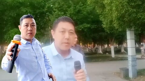唱罢吹灯 大叔唱歌伤感又深情，旁边观众好喜欢，掌声响起简直了