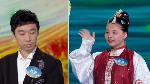 黄河文化大会 世界史博士后霸气归来 汉服少女登台穿越感十足