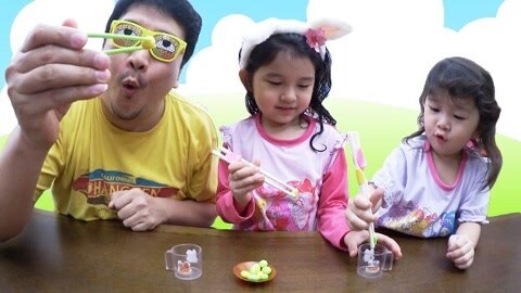【中国爸爸】日本食玩 筷子达人夹豆子