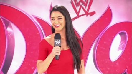 WWE超级明星：伊娃·马瑞