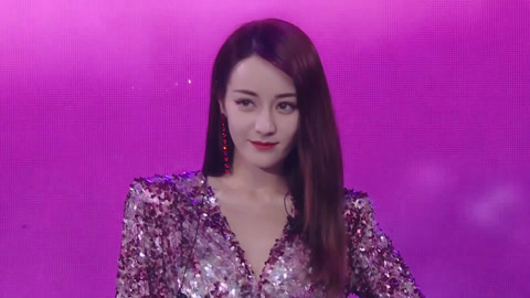 华晨宇被带跑调 岳岳原唱面前唱情歌(三)