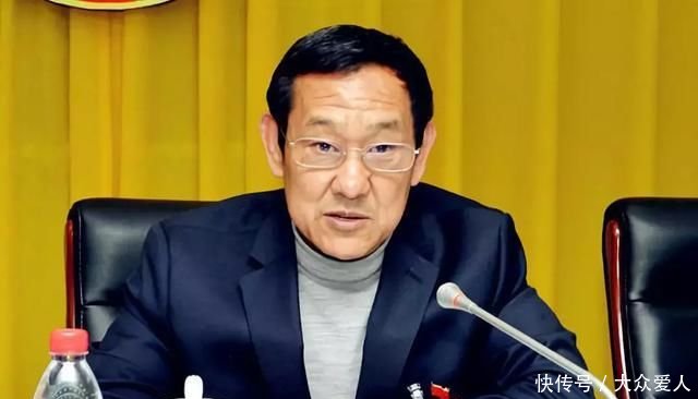 宏源煤业集团董事长马长江万利高速附马长江大桥主缆架设完工马长江