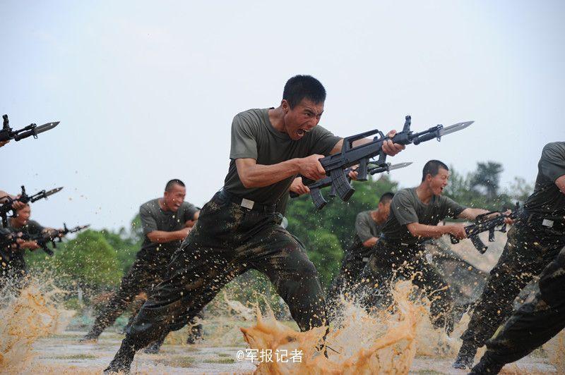 火箭军某基地坚持战斗力标准树立鲜明用人导向——(转)