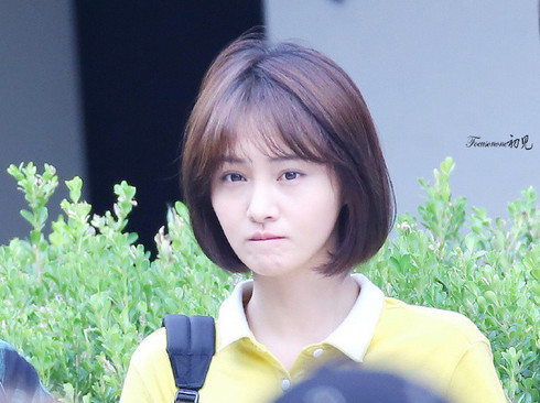 郑爽娜扎短发谁更美?不是我黑,娜扎太帅像男人这次我要选郑爽!