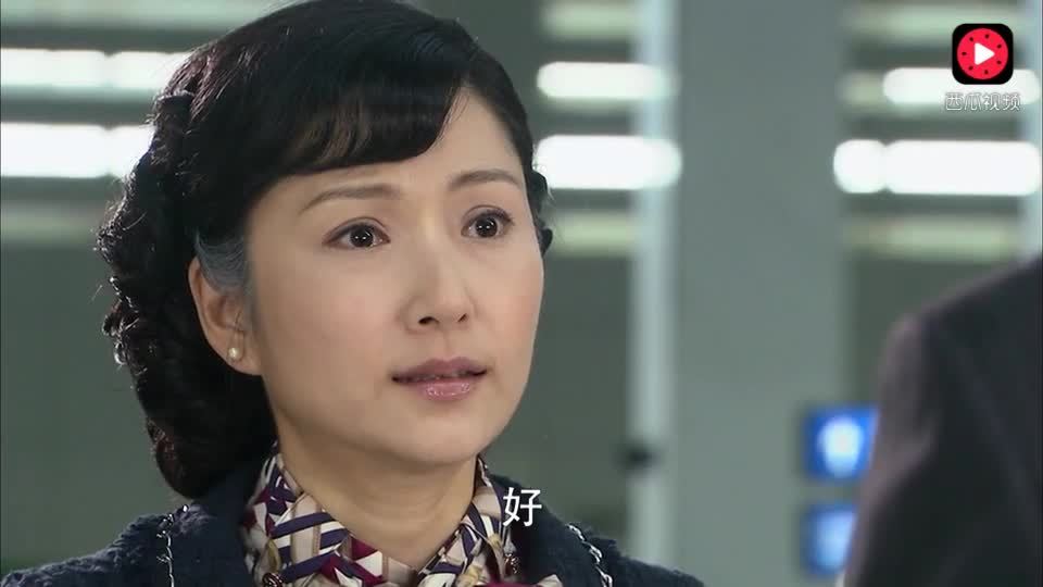 娘妻:念慈不愿面对耀宗,却偷偷到机场远远看着爸爸