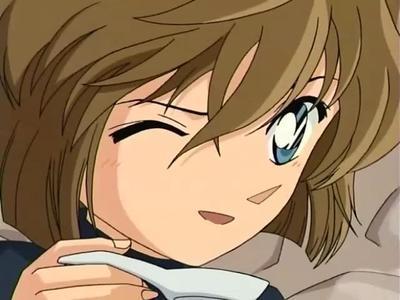 名侦探柯南小哀