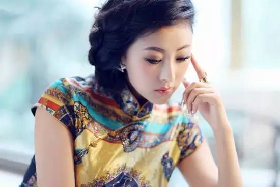 正文  女小四,好脾气; 女小三,男当官; 女小二,生宝儿; 女小一,住京师