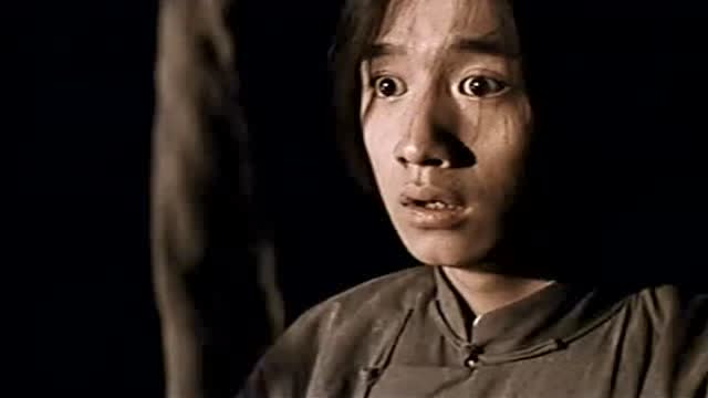 22年前的电影《夜半歌声》,那时候的黄磊好年轻