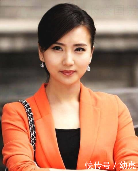 陈好39岁生日,现场素颜照曝光,昔日"万人迷"如今.