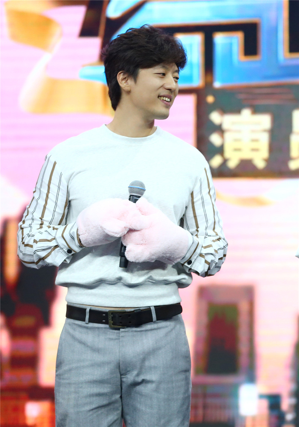 蓝朋友》 蓝盈莹和大宁哥合拍最萌身高差