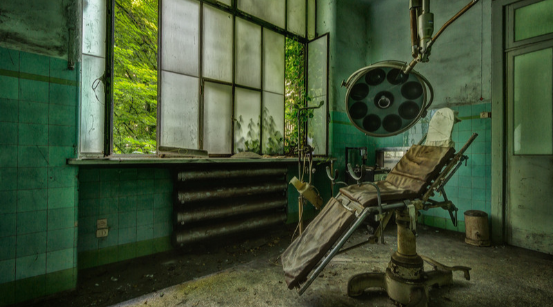 毛骨悚然!摄影师周游欧洲各国拍摄医院废墟