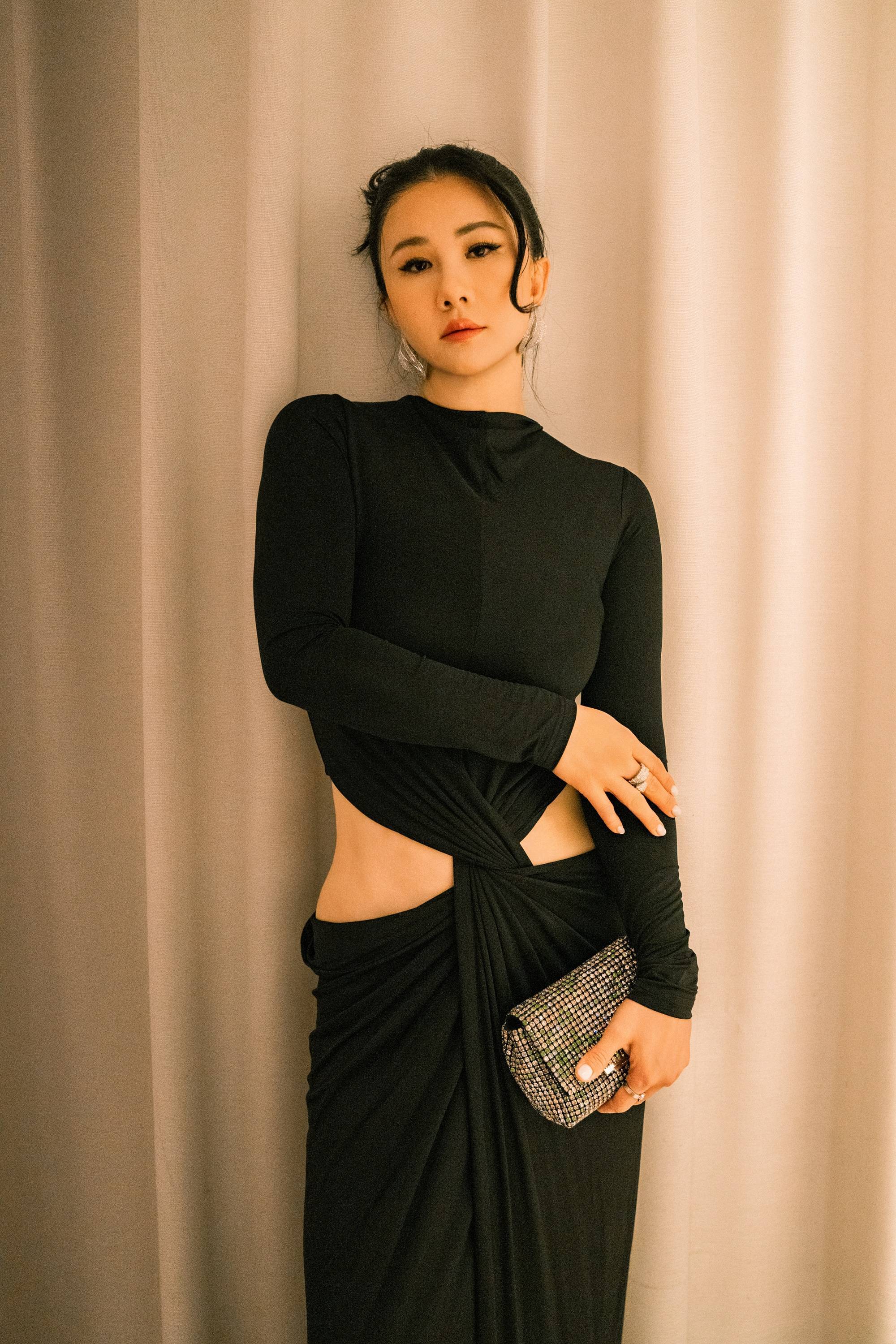 东方魅力征服好莱坞 孟瑶镂空长裙显优雅